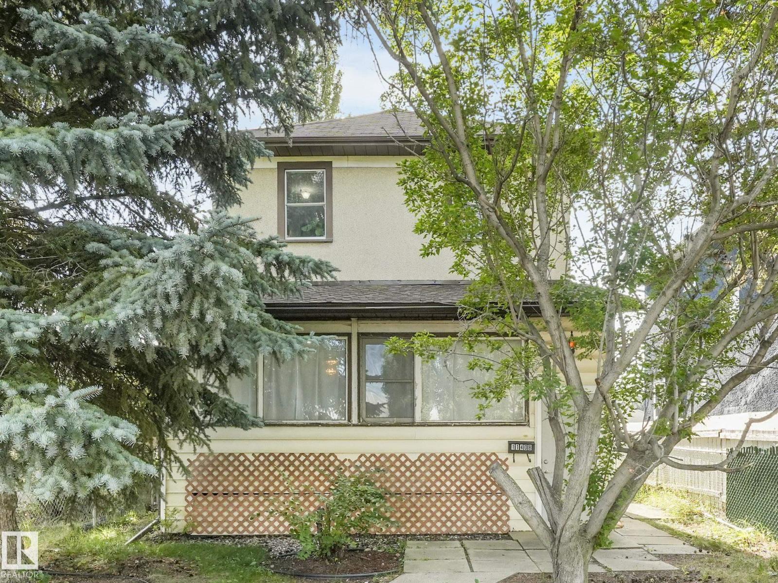 Photo 1 of 11408 81 St Nw, Edmonton AB