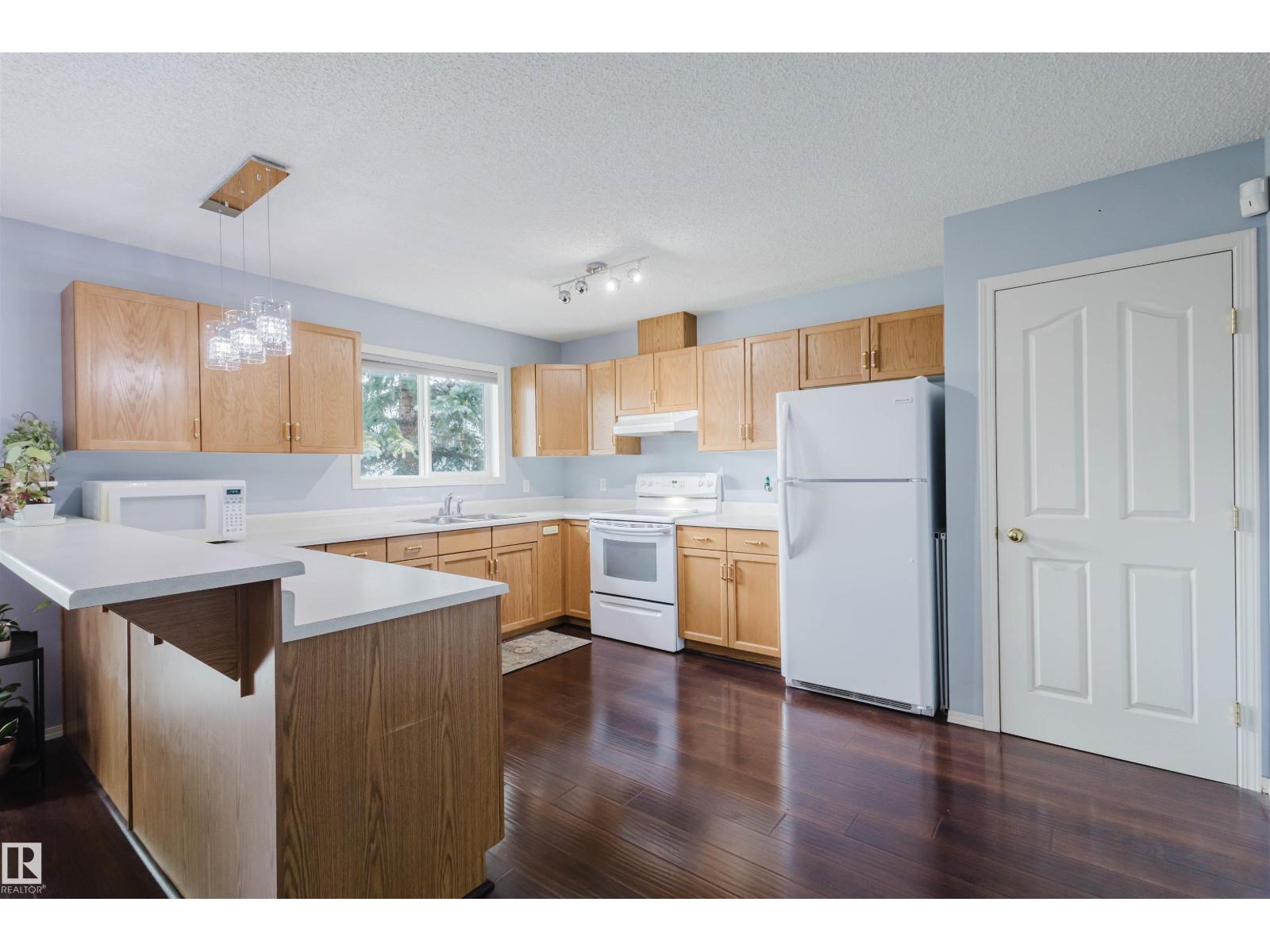 Photo 9 of 108 1670 Jamha Rd Nw, Edmonton AB