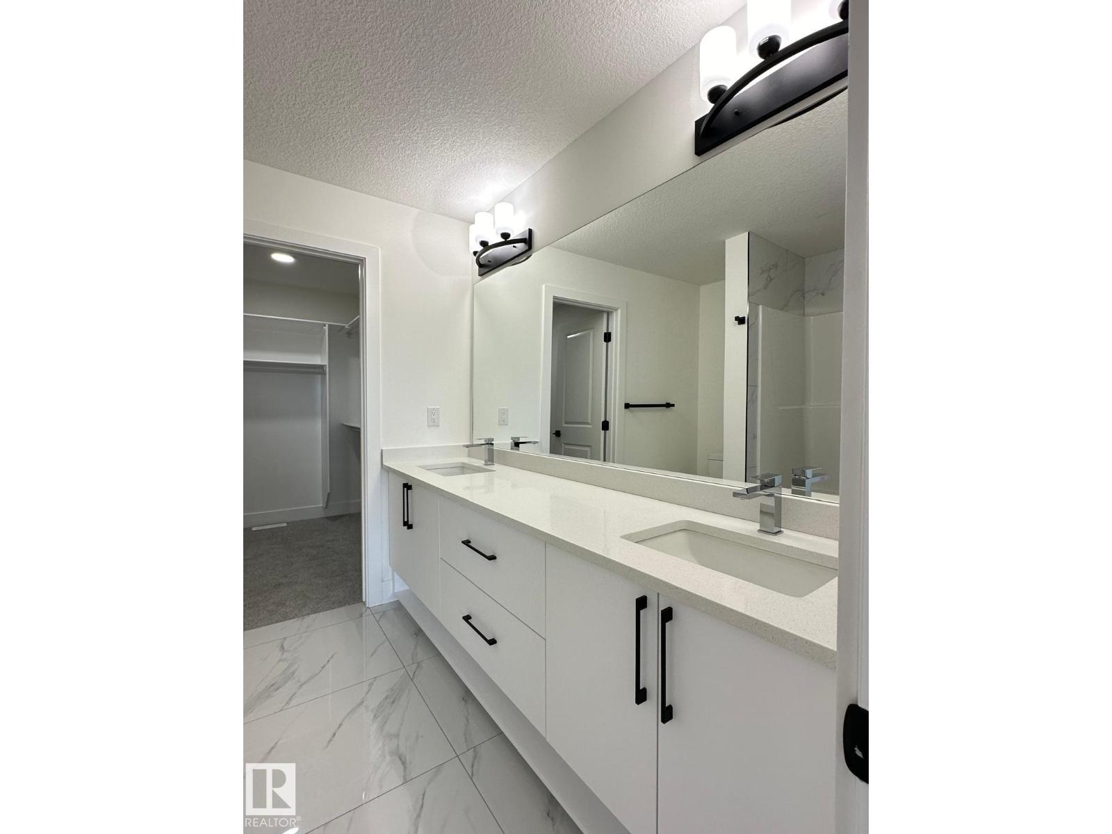 Photo 12 of 3608 40 Av, Beaumont AB