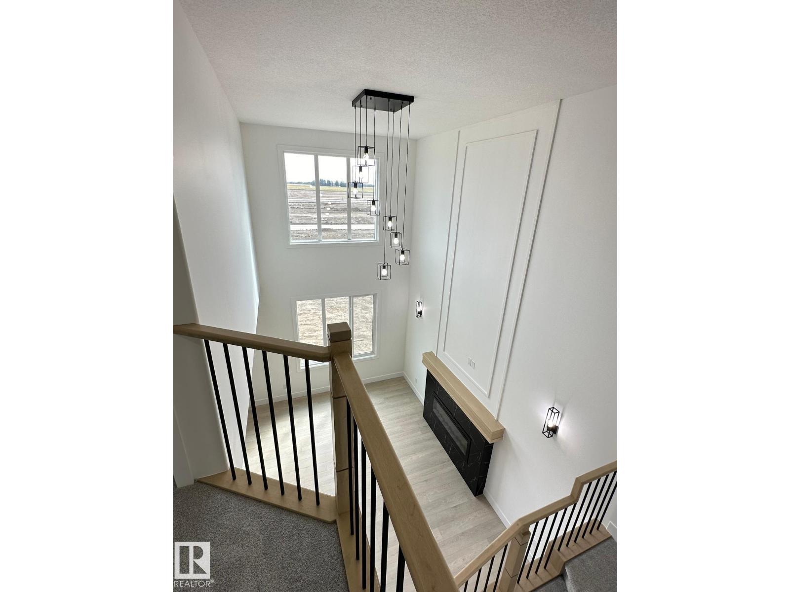 Photo 3 of 3608 40 Av, Beaumont AB
