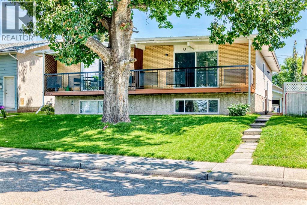 6044 17A Street SE, Calgary, Alberta