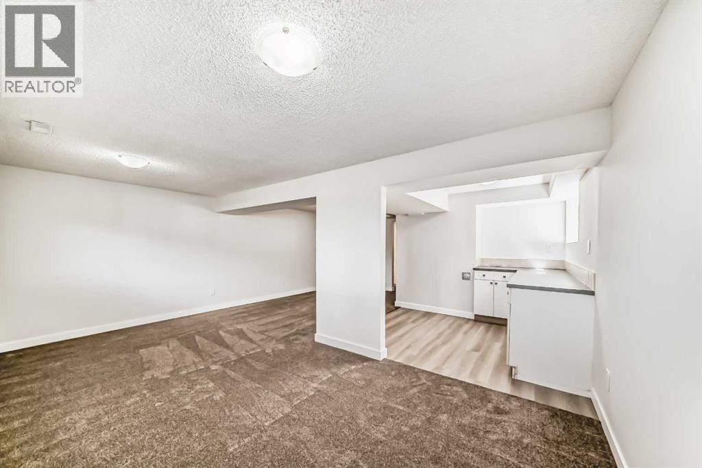 Single Family House Bi-level for Sale in  A Street SE Ogden Calgary 