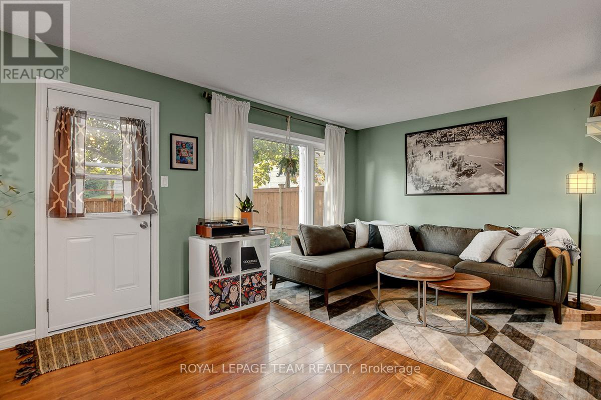 Photo 27 of 15 1302 Alness Court, Ottawa ON
