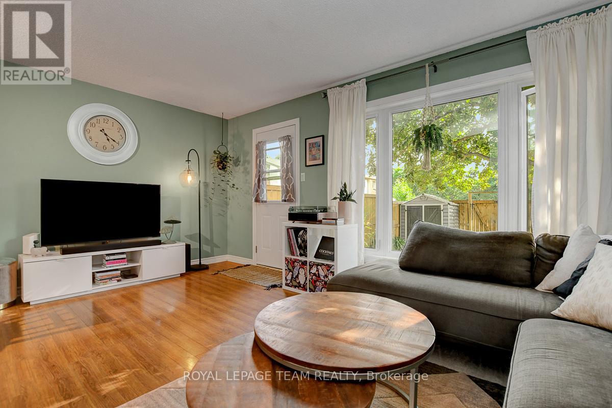 Photo 18 of 15 1302 Alness Court, Ottawa ON