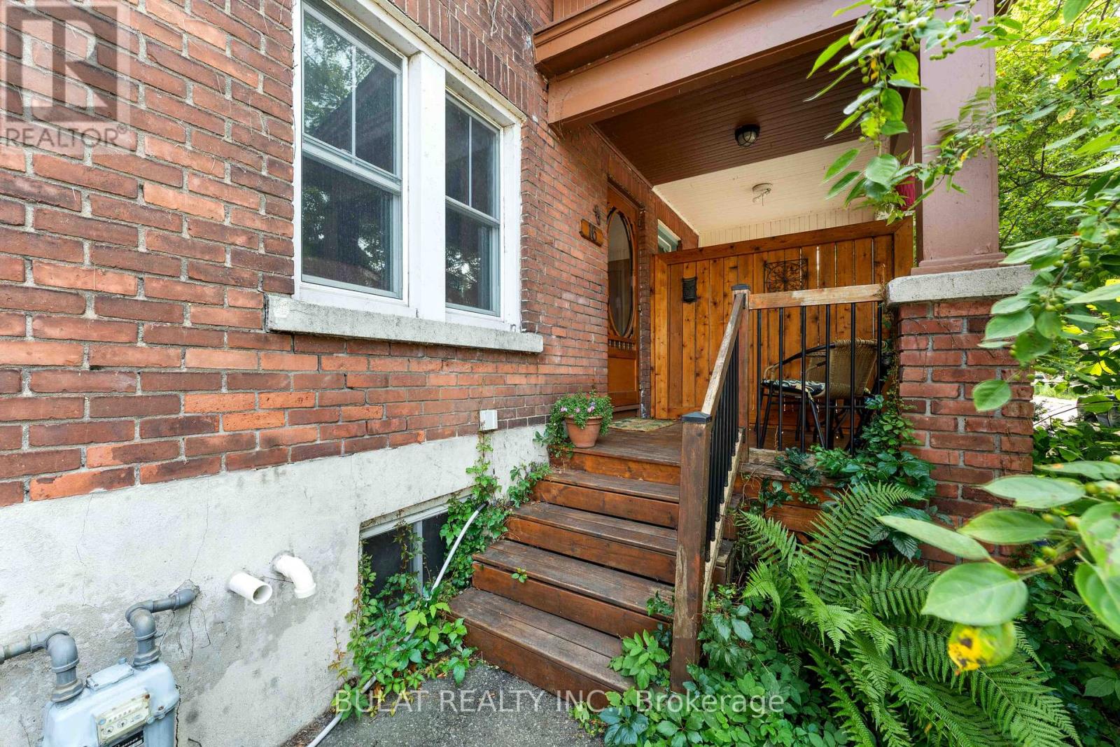 Welcoming front porch