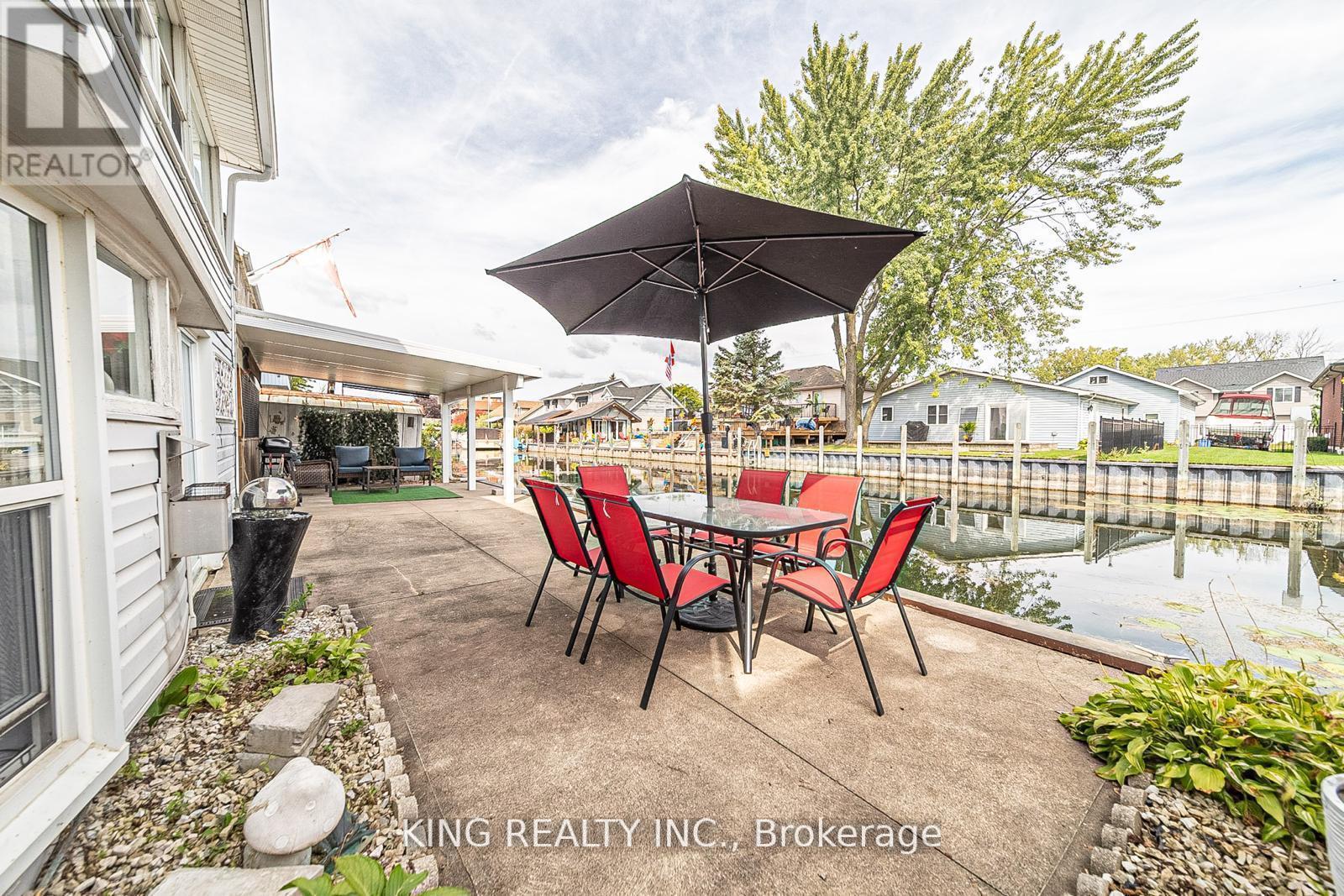 Photo 17 of 42 Wahneta Avenue, Lasalle ON