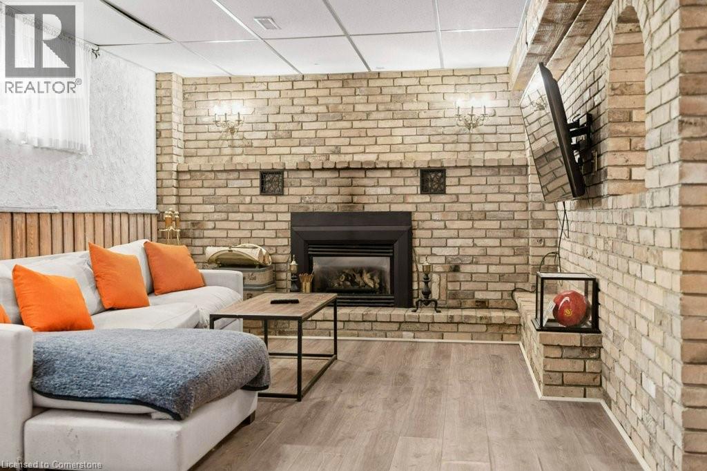 Photo 26 of 630 Westview Avenue, Ancaster ON