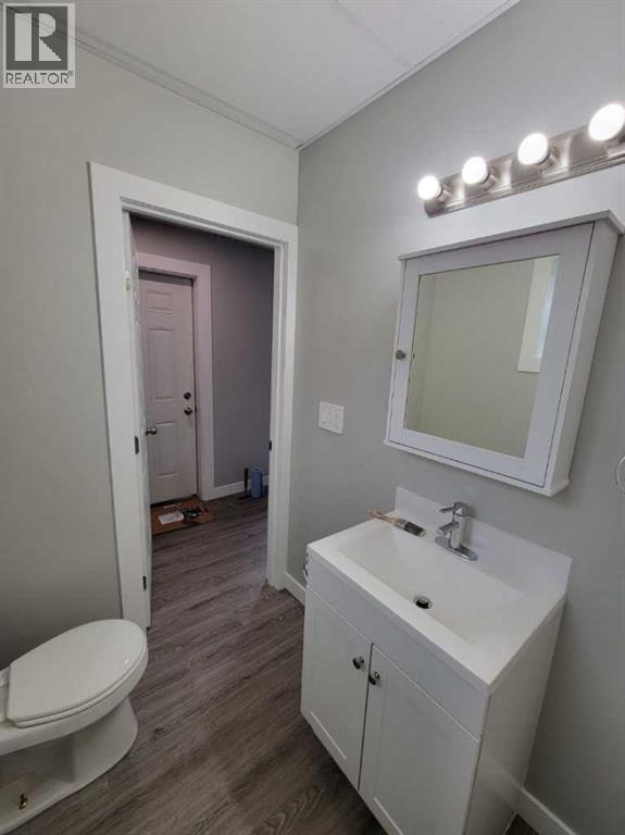 Photo 23 of 4209 43 Avenue, Red Deer AB