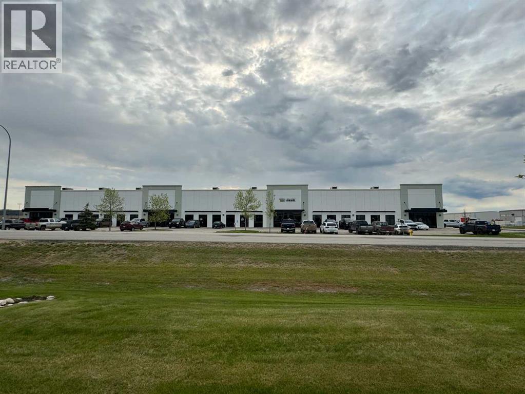 Photo 1 of 107 7001 98 Street, Clairmont AB