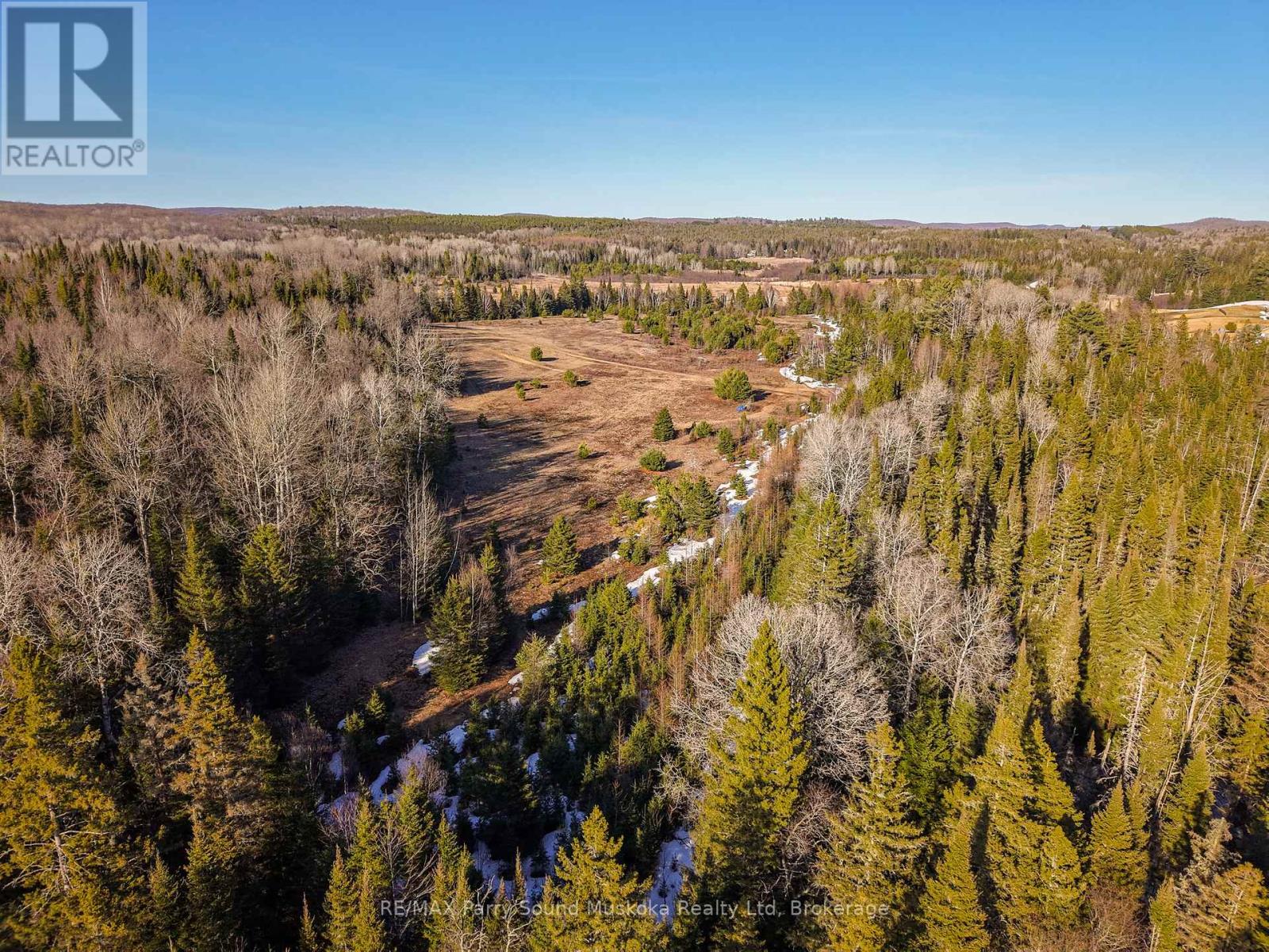 Photo 26 of 556 Highway 518 W, Perry ON