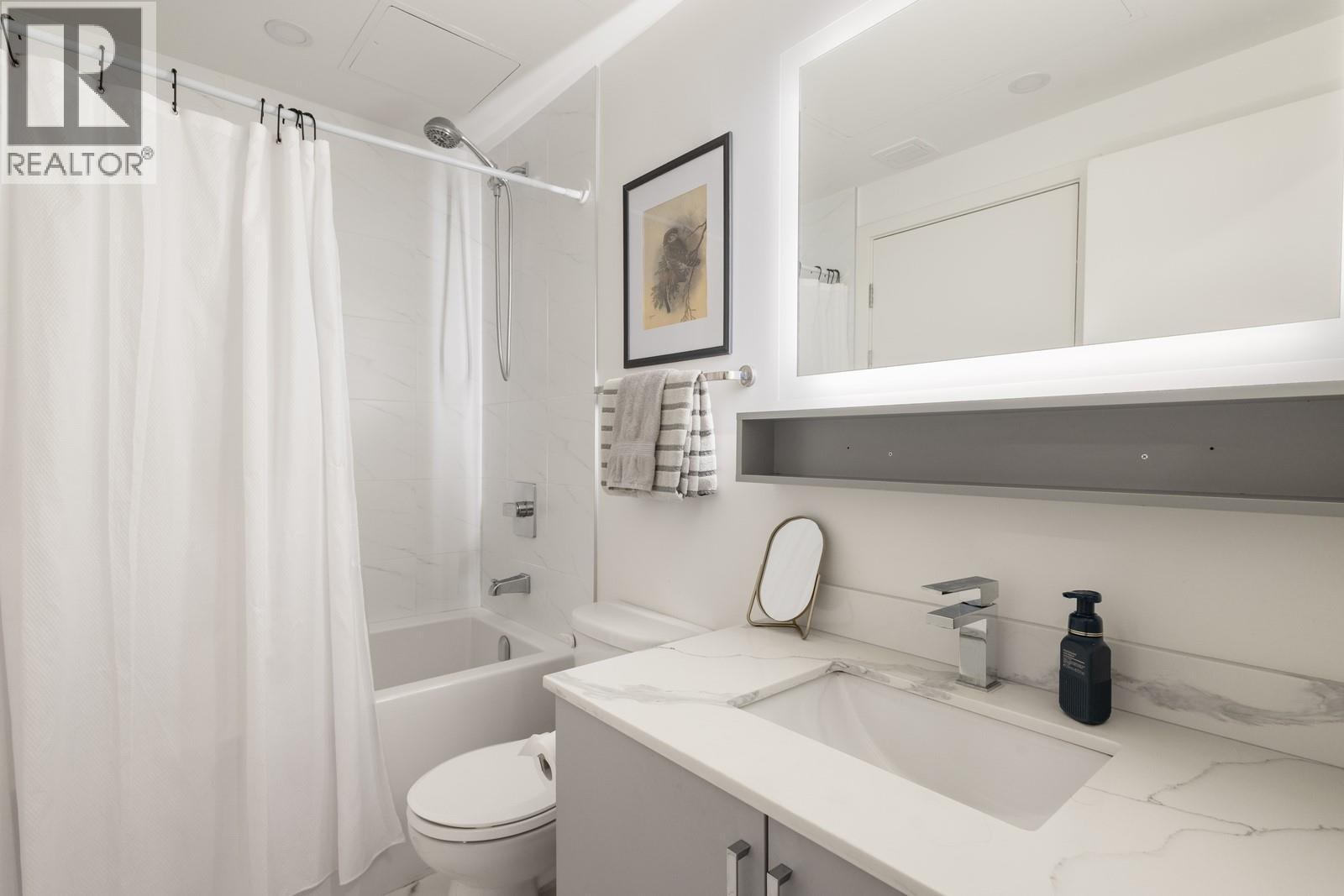 108 880 Saucier Avenue, Kelowna