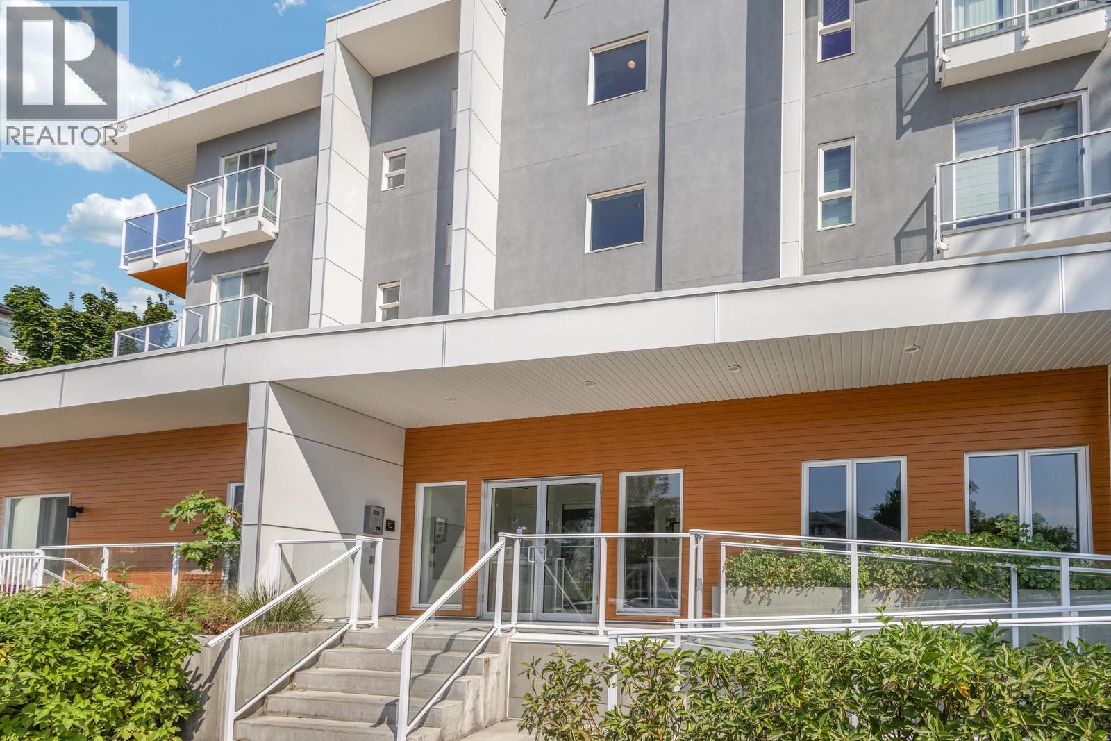 108 880 Saucier Avenue, Kelowna