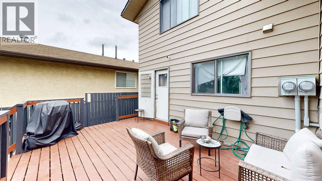 Single Family House for Sale in  Bermondsey Way NW Beddington Heights Calgary 