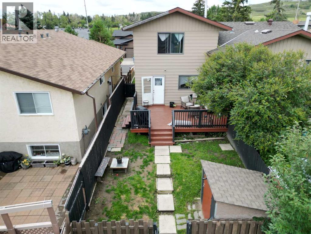 Single Family House for Sale in  Bermondsey Way NW Beddington Heights Calgary 