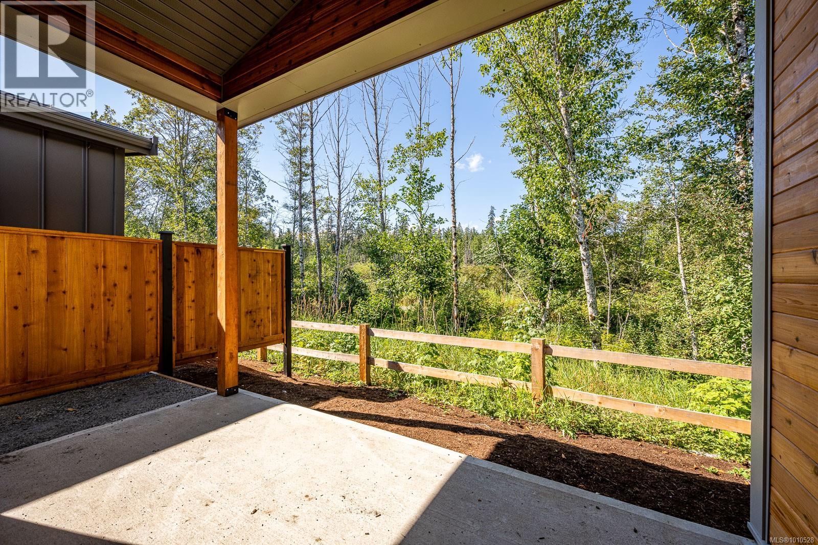 #45 3025 ROYSTON RD - 32