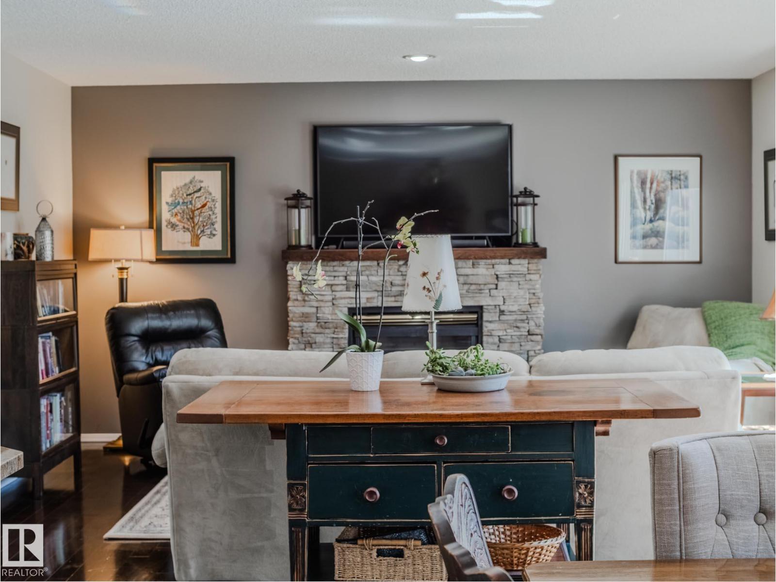 Photo 10 of 425 Williams Co Nw, Edmonton AB