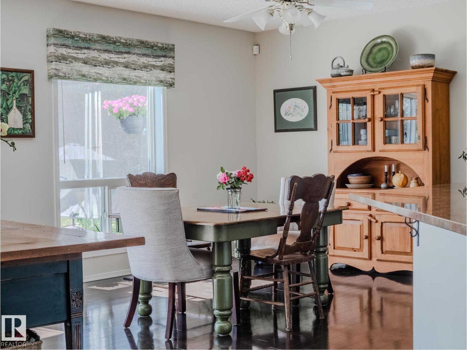 Photo 13 of 425 Williams Co Nw, Edmonton AB
