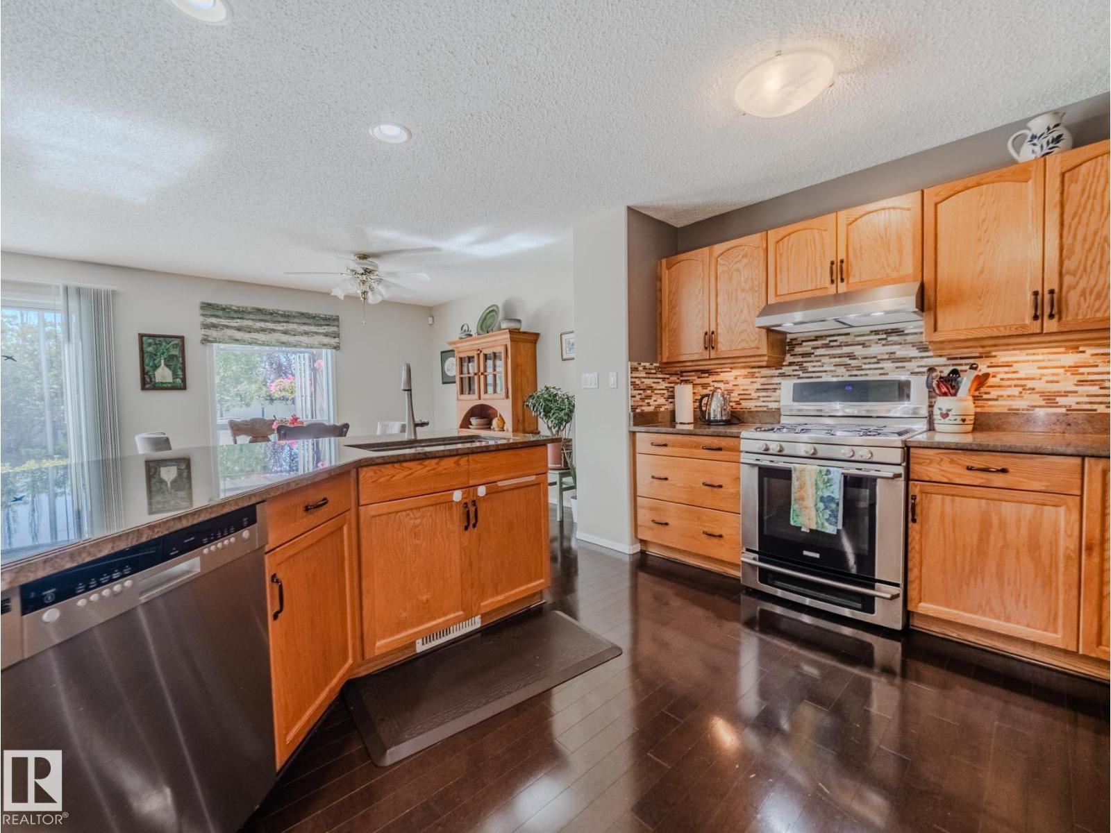 Photo 17 of 425 Williams Co Nw, Edmonton AB