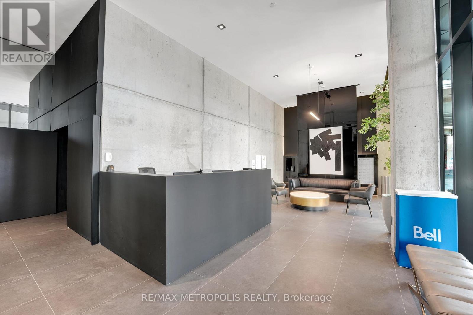 Photo 7 of 1213 21 Lawren Harris Square, Toronto ON