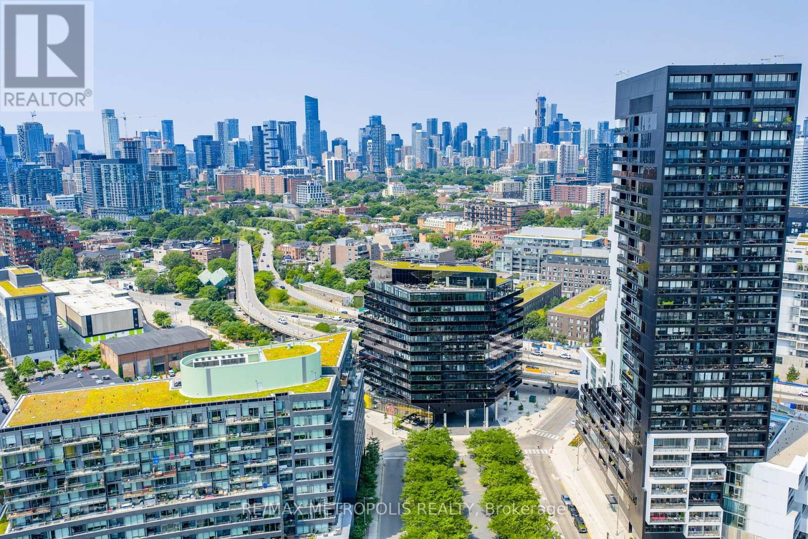 Photo 37 of 1213 21 Lawren Harris Square, Toronto ON