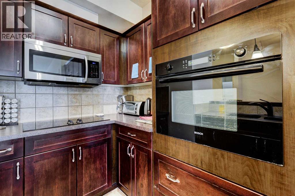 Single Family House for Sale in   Royal Oak Plaza NW Royal Oak Calgary 