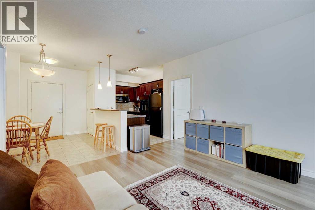 Single Family House for Sale in   Royal Oak Plaza NW Royal Oak Calgary 