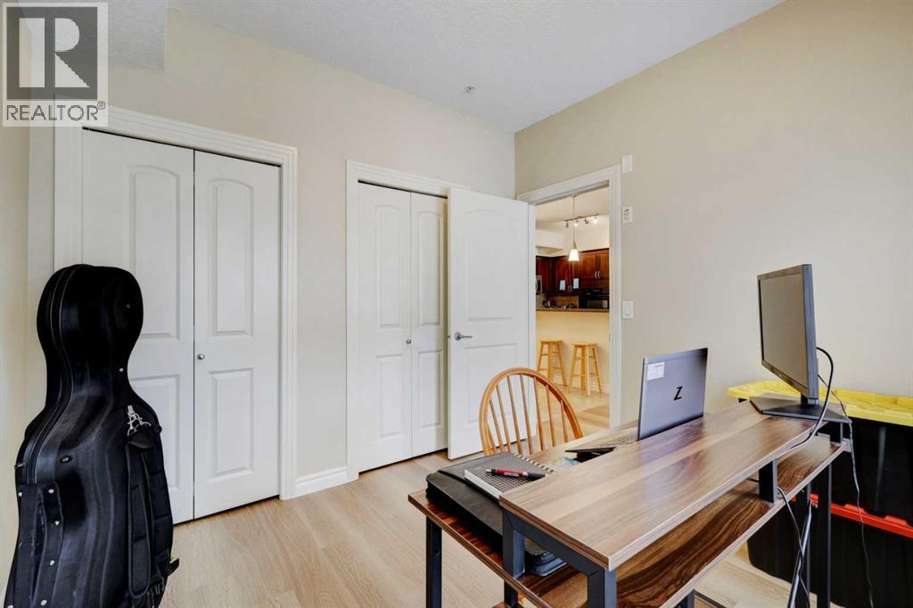 Single Family House for Sale in   Royal Oak Plaza NW Royal Oak Calgary 