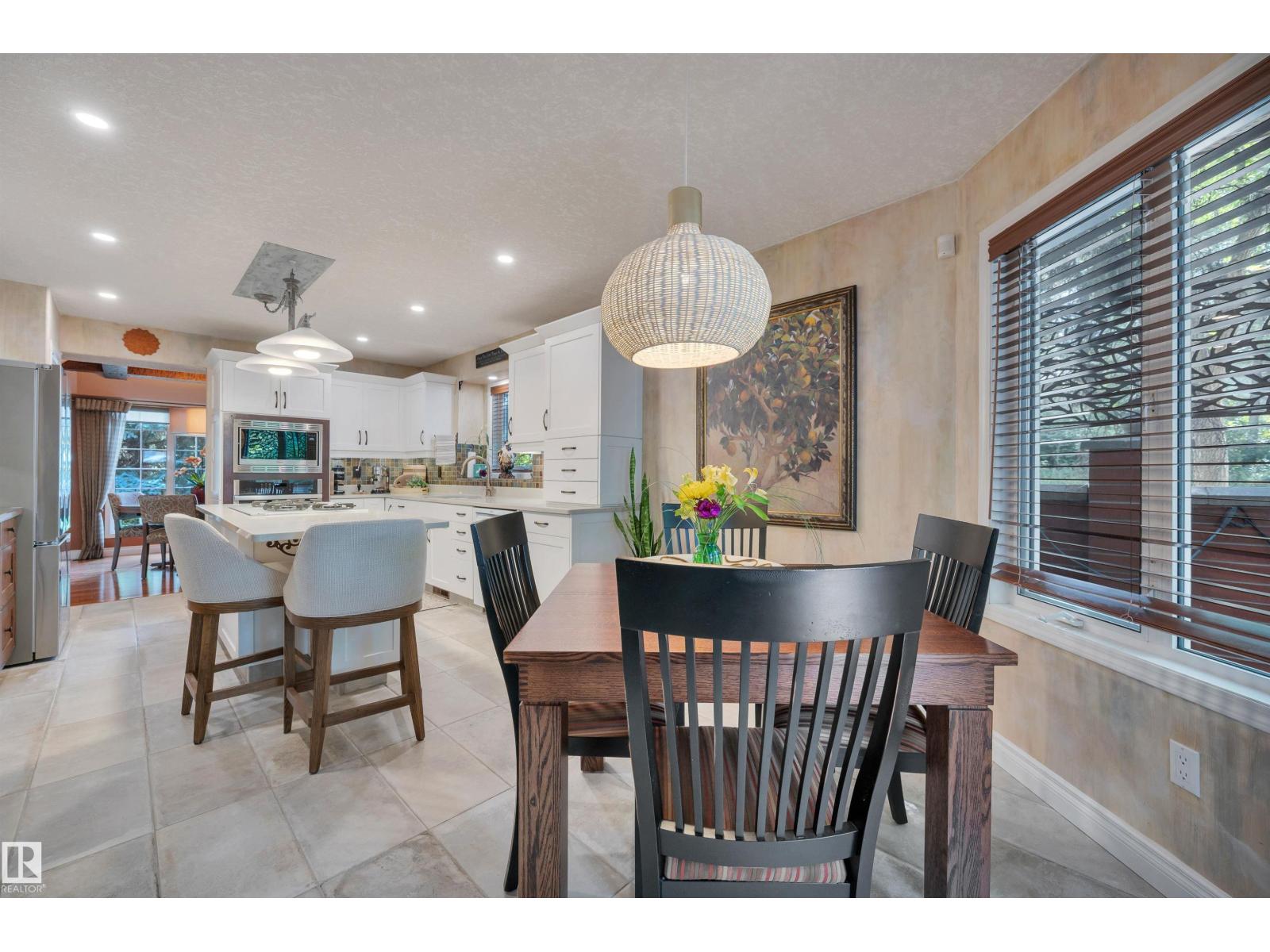 Single Family House Bungalow for Sale in  BERRYMORE DR St. Albert 