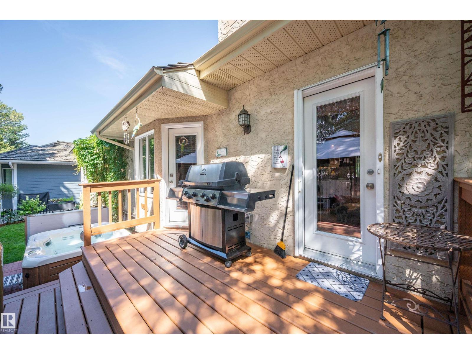 Single Family House Bungalow for Sale in  BERRYMORE DR St. Albert 
