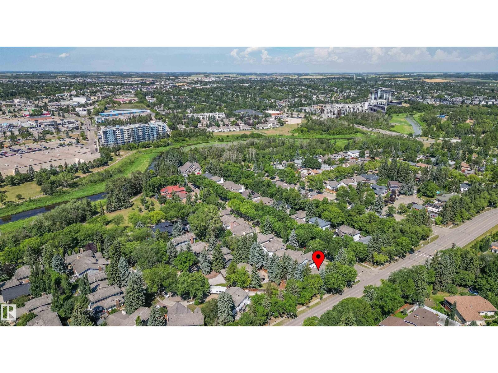 Single Family House Bungalow for Sale in  BERRYMORE DR St. Albert 