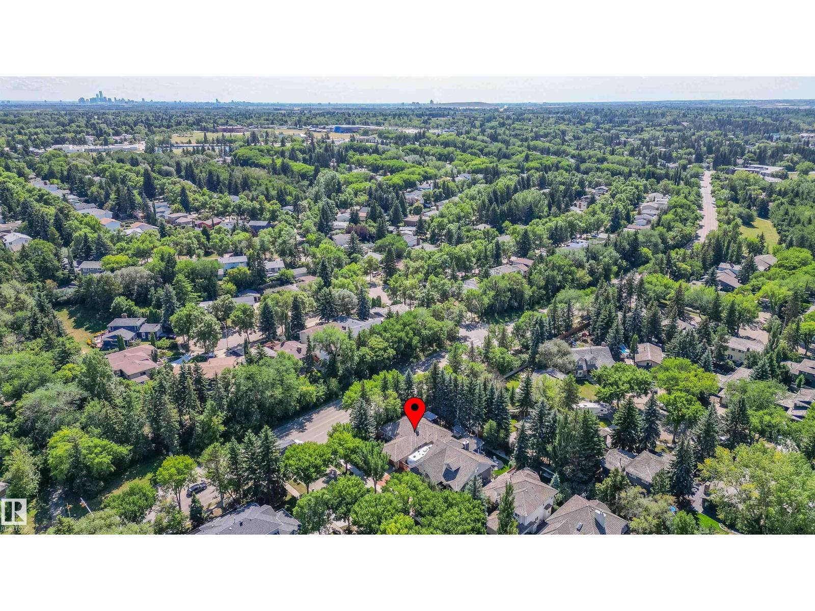 Single Family House Bungalow for Sale in  BERRYMORE DR St. Albert 