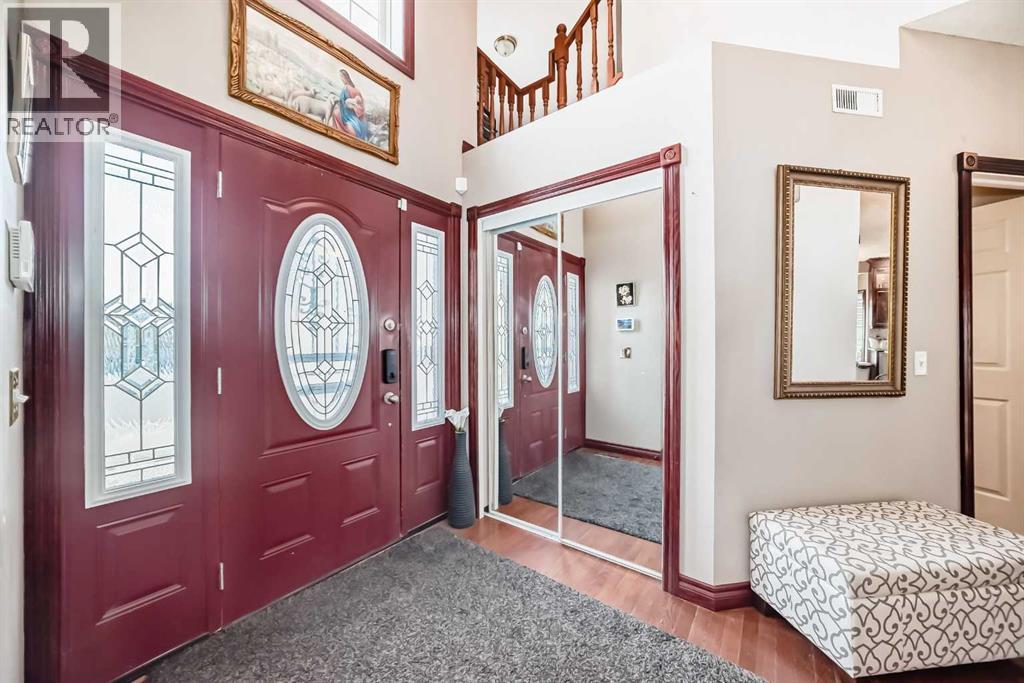 Single Family House for Sale in  Coral Shores Cape NE Coral Springs Calgary 