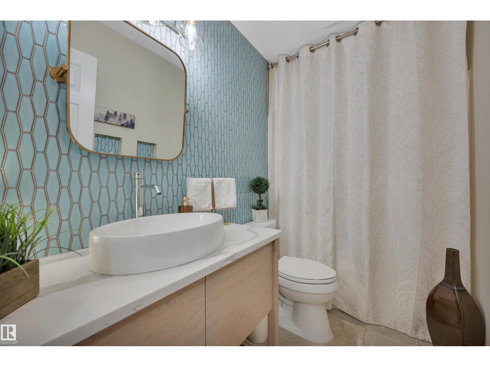 Single Family House Bungalow for Sale in  BERRYMORE DR St. Albert 
