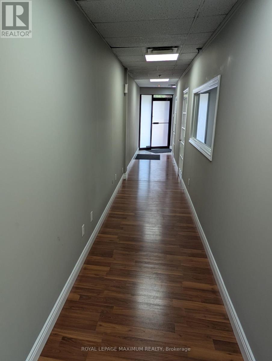 Photo 5 of 3 644 Millway Avenue, Vaughan ON