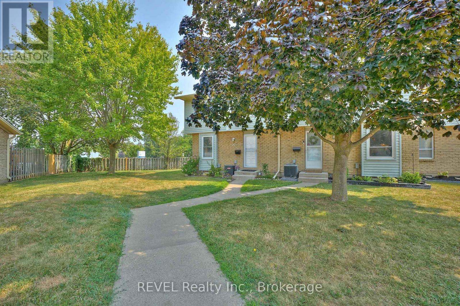 Photo 30 of 30 242 Lakeport Road, St Catharines ON