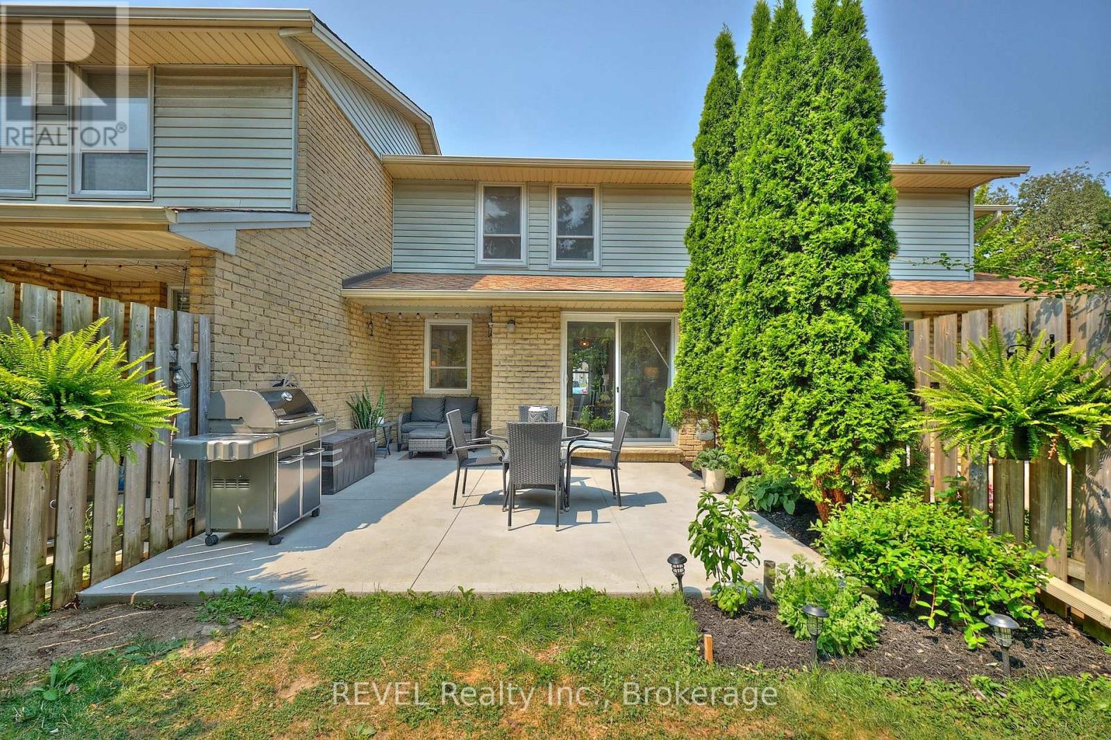 Photo 35 of 30 242 Lakeport Road, St Catharines ON