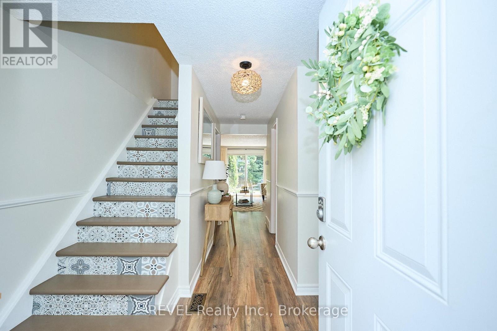 Photo 28 of 30 242 Lakeport Road, St Catharines ON