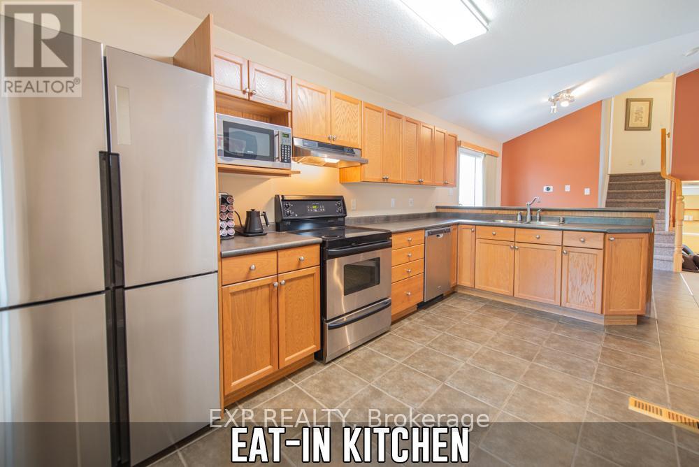 Photo 26 of 144 Gooseberry Street, Orangeville ON