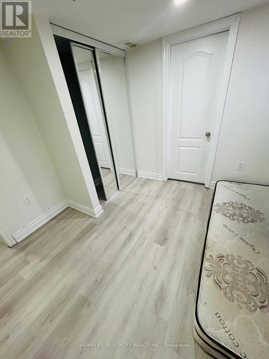 Photo 20 of 1 Studley Street, Mississauga ON