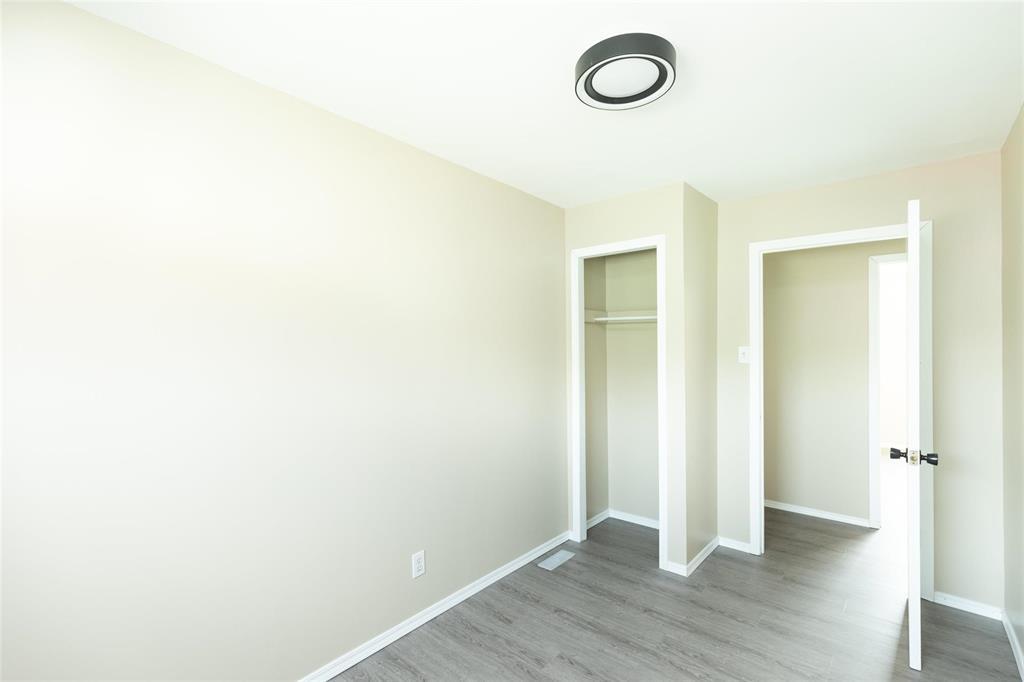 Photo 9 of 40079 11 Road N, Vita MB