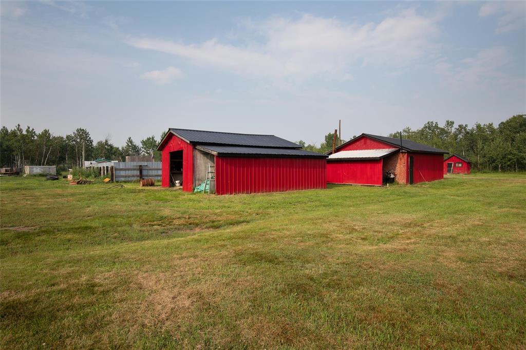 Photo 1 of 40079 11 Road N, Vita MB