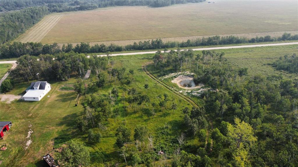 Photo 2 of 40079 11 Road N, Vita MB