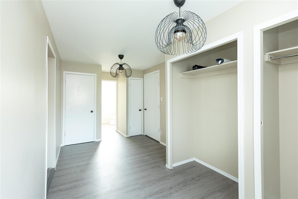 Photo 18 of 40079 11 Road N, Vita MB