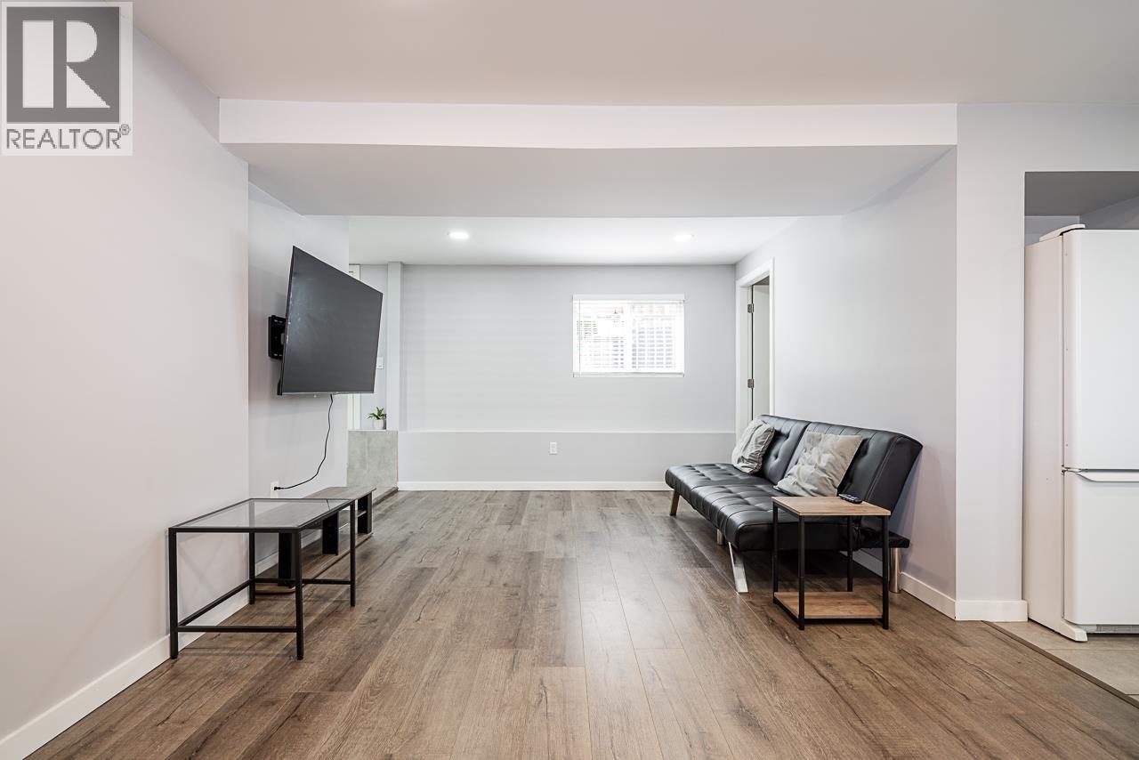 Photo 30 of 5959 Mcmurray Avenue, Burnaby BC