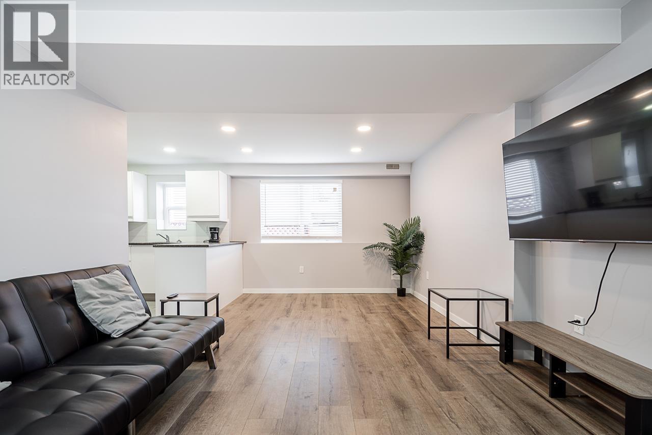 Photo 22 of 5959 Mcmurray Avenue, Burnaby BC