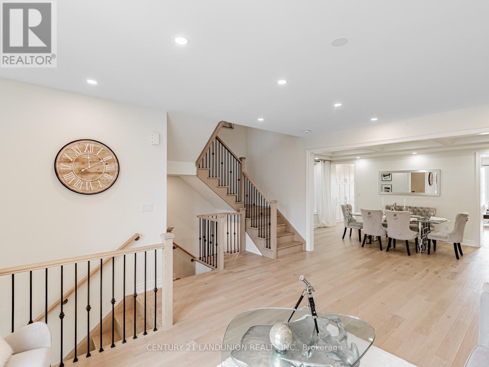 Photo 20 of 77 William Durie Way, Toronto ON