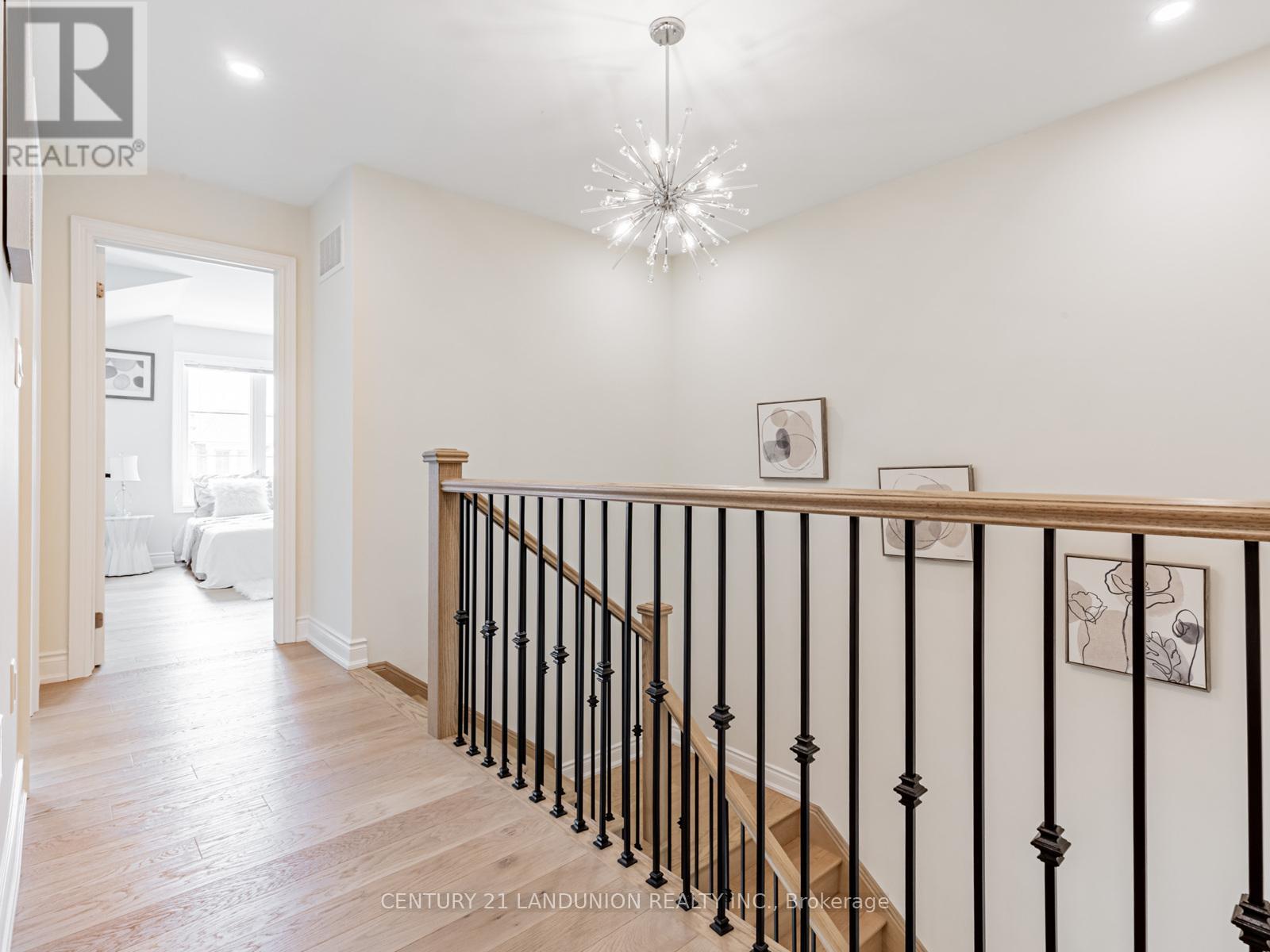 Photo 30 of 77 William Durie Way, Toronto ON