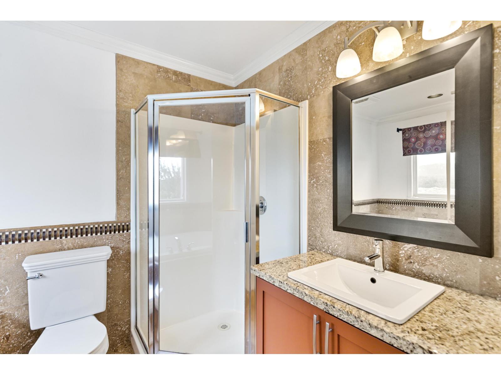 Photo 19 of 32961 Hawthorne Avenue, Mission BC