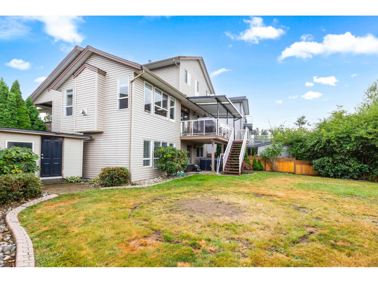 Photo 31 of 32961 Hawthorne Avenue, Mission BC