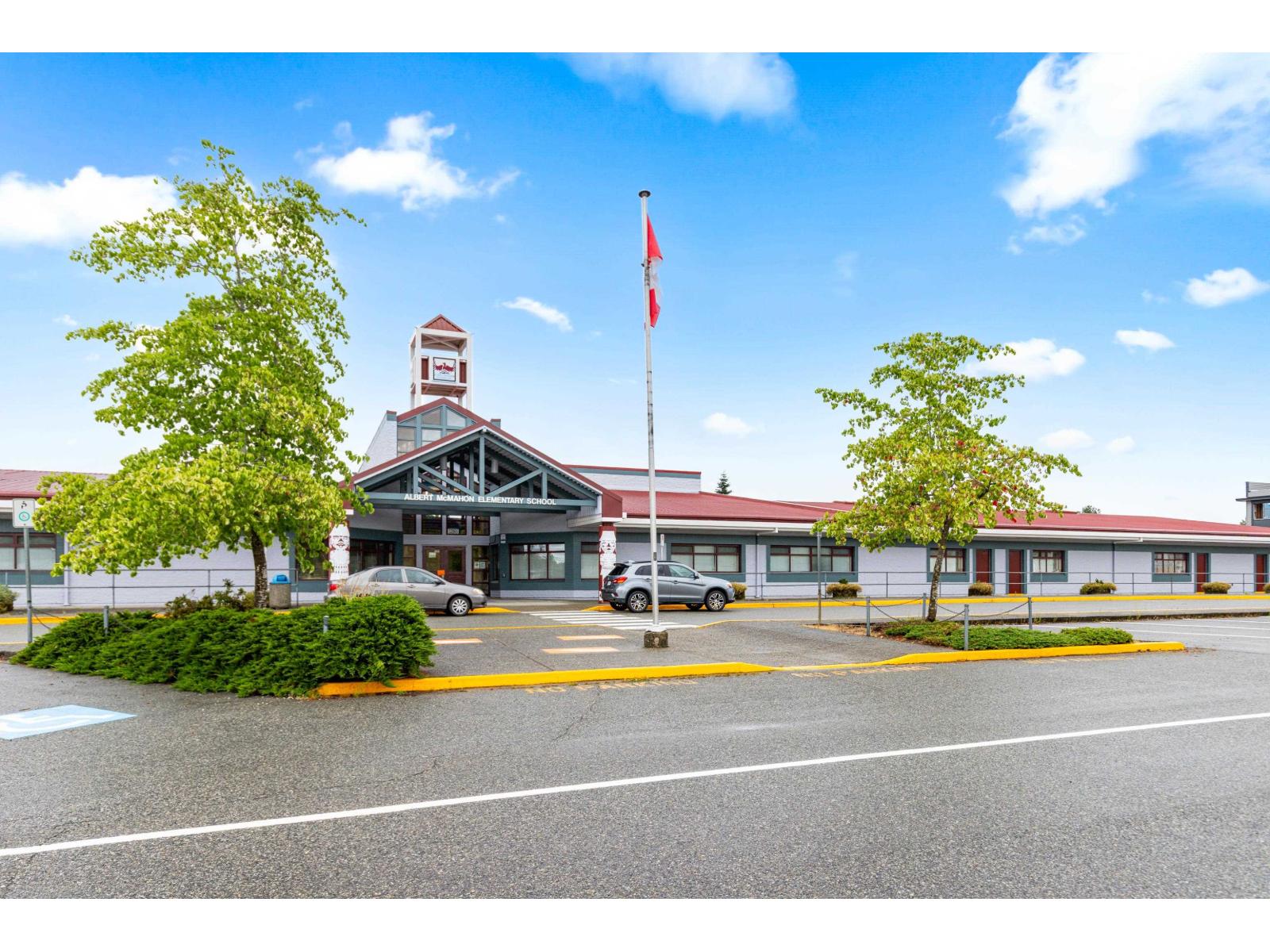 Photo 37 of 32961 Hawthorne Avenue, Mission BC